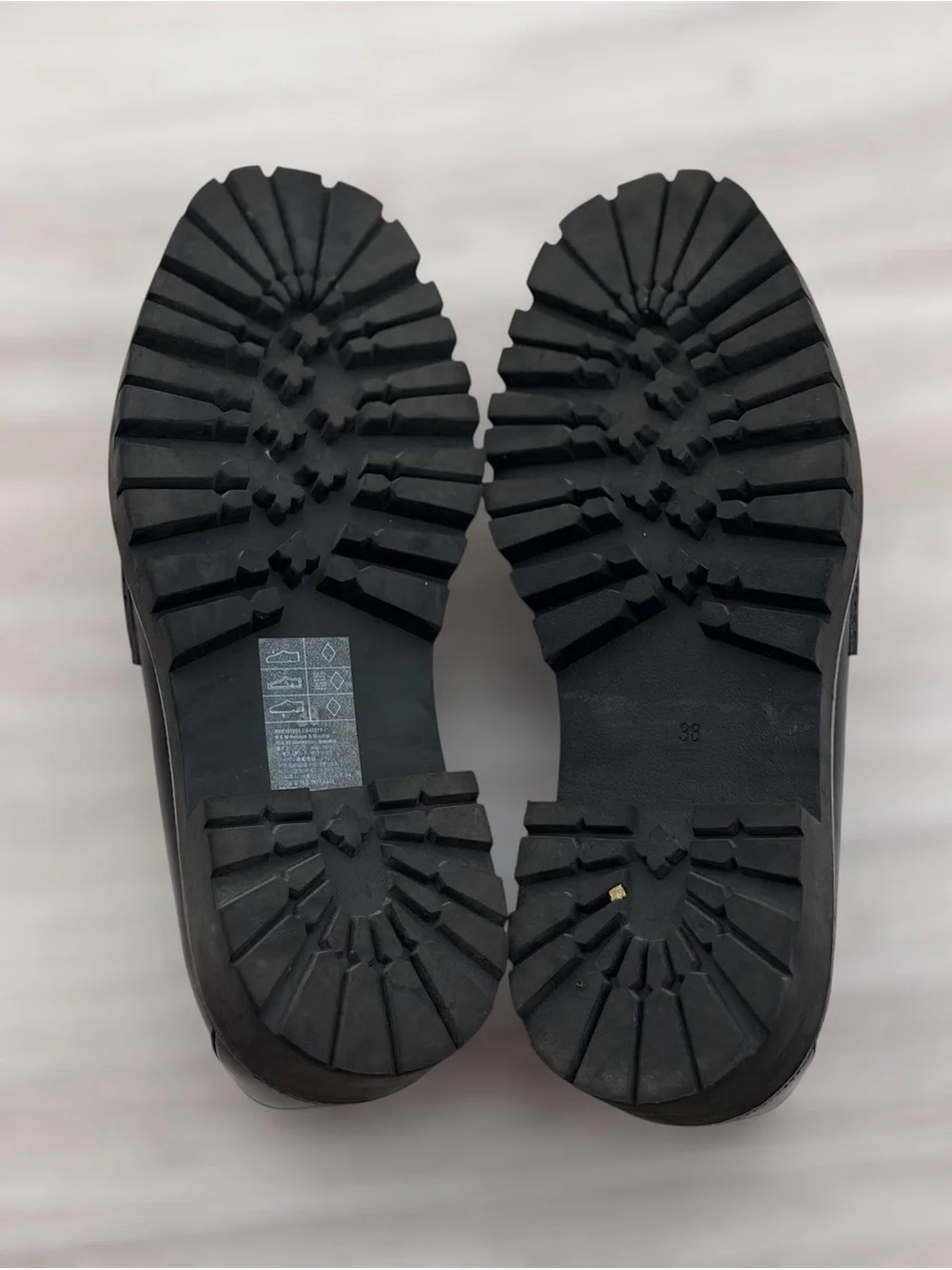 H&M Chunky Platform Loafers Black Gold Horsebit Sz 38 Like New!